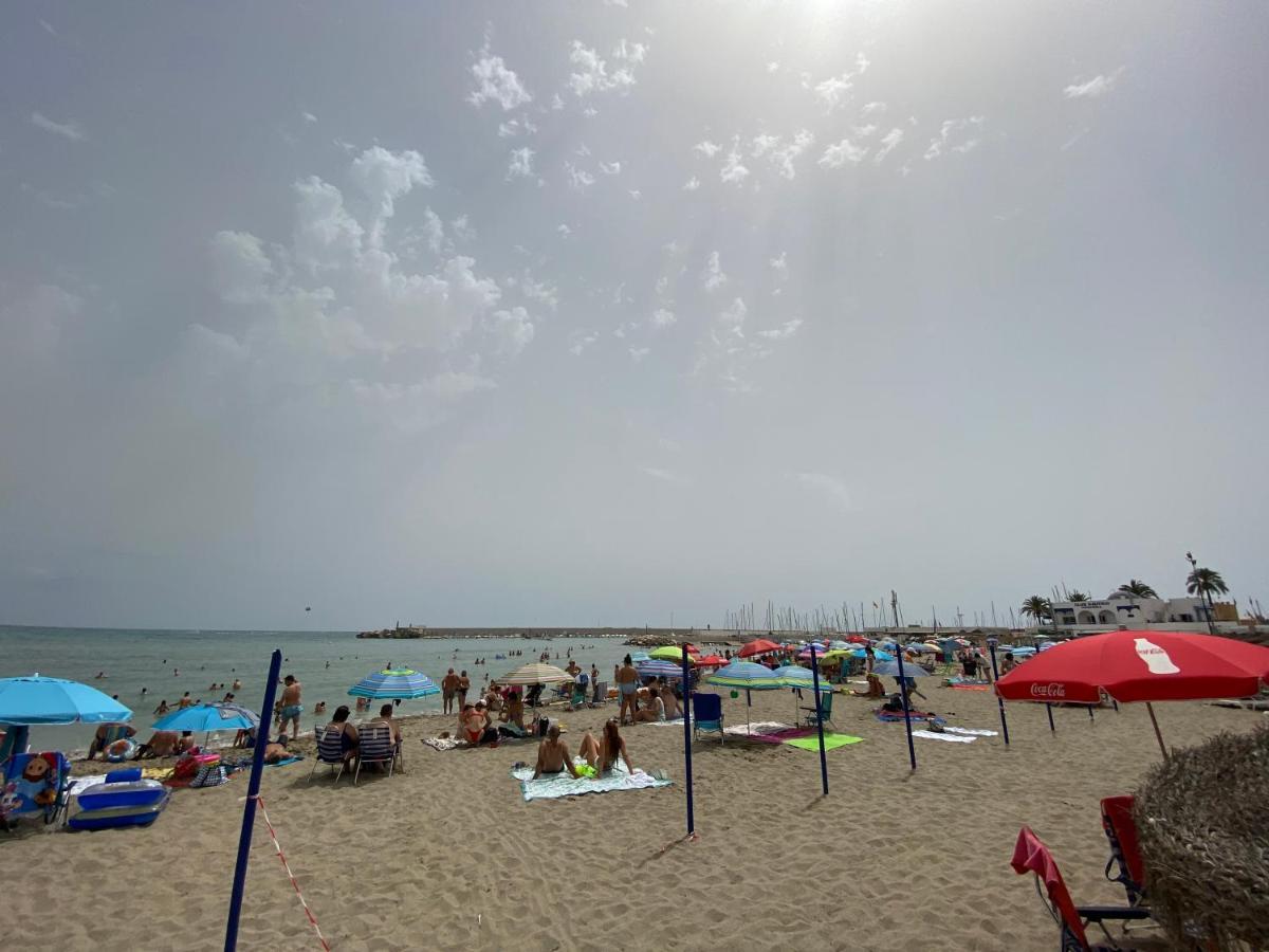 En Segunda Línea De Playa Apartamento